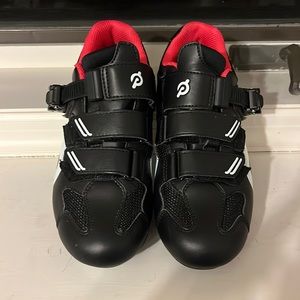 Peloton Size 8 shoes